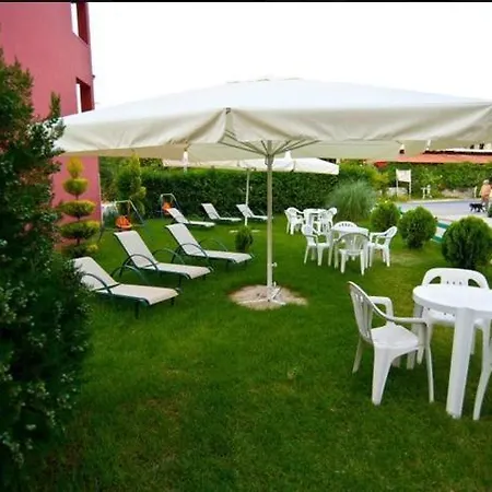 Odysseia Apartment Nikiana